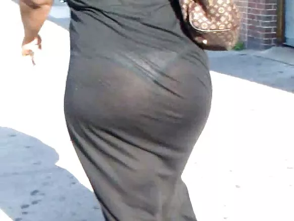 Yeewtu porno ɓaleejo e peeñcu rewrude e mbaydi, puccu ɓaleejo to New York.