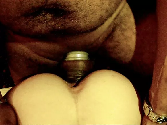 Monster anal e, ñalngu ɗiɗaɓuru, ɓuuɓri ɓaleeri tawaandi e Pari 3.
