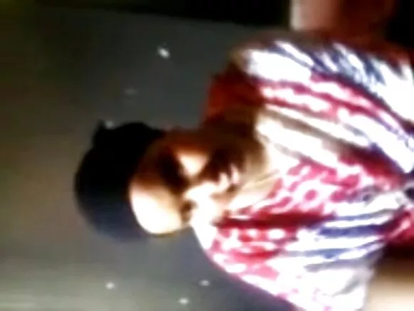 Somali milf ɓaleejo e ɓuuɓri mawndi e.